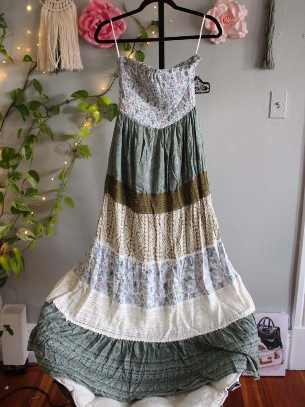 NWT Angie Boho Patchwork Tiered Maxi Dress Size S Floral Cottagecore - Picture 7 of 13